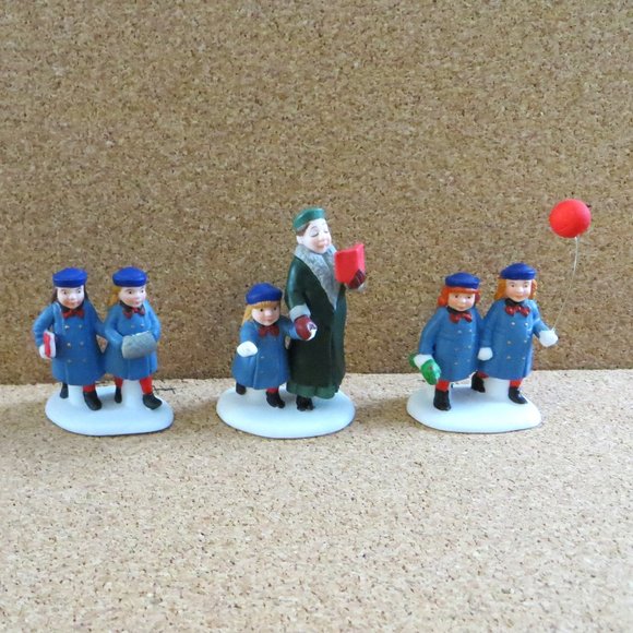 Dept 56 Heritage Village Collection Holiday Field Trip Set Of 3 Figures - Picture 4 of 6